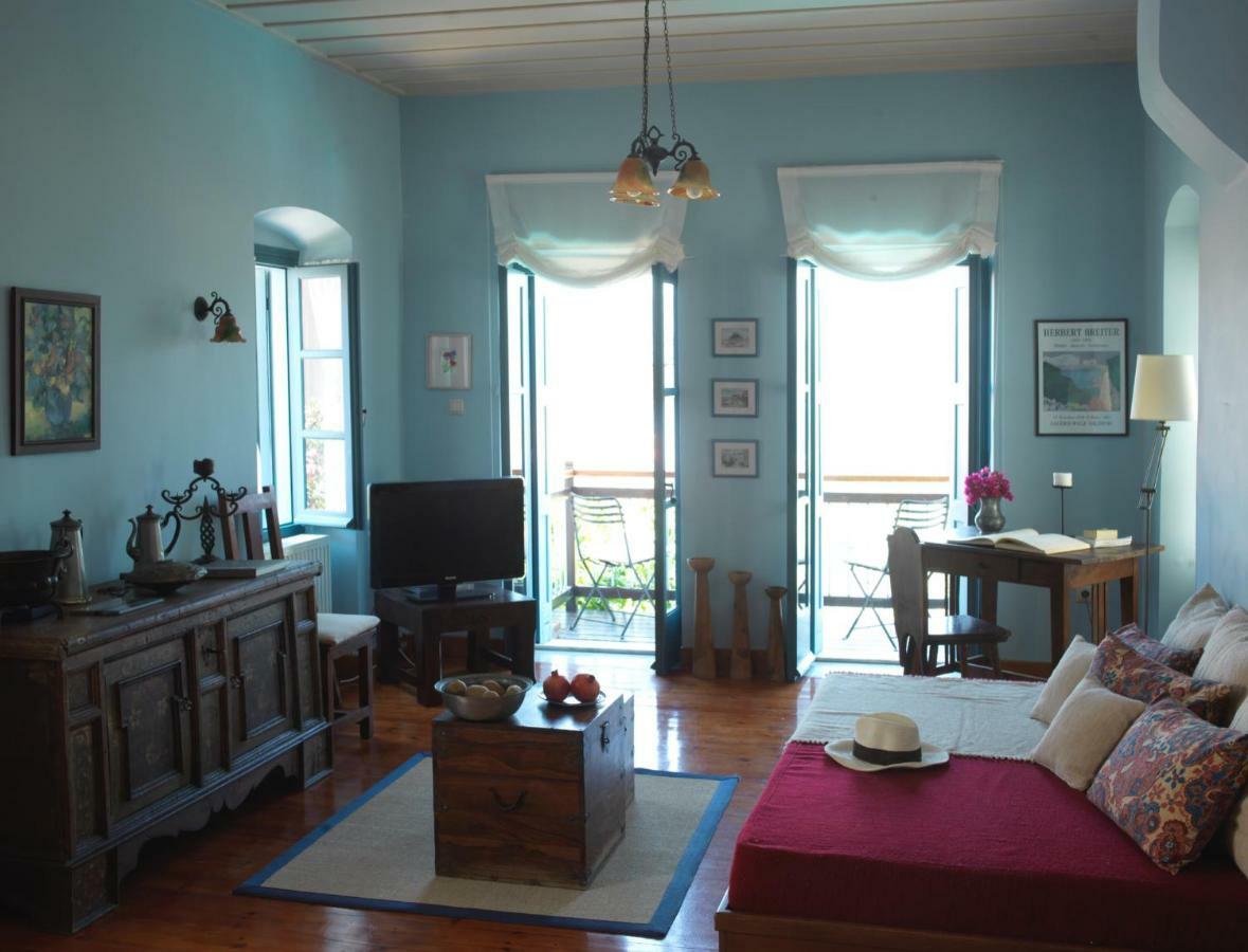 Anemone Residence Poros Town ภายนอก รูปภาพ